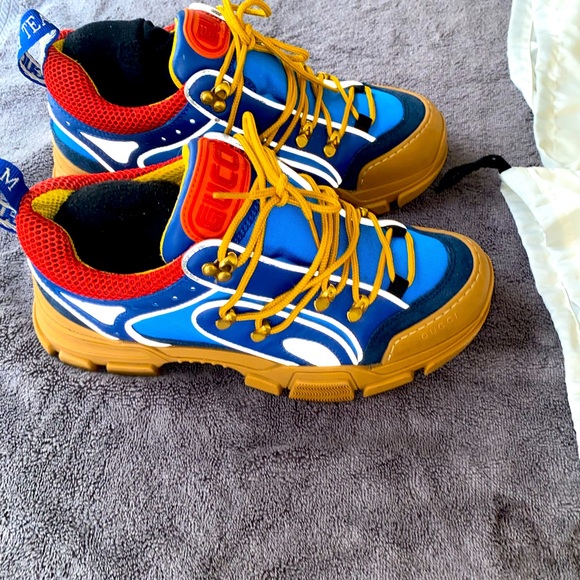 gucci flashtrek sega blue suede